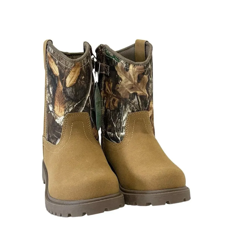Magellan Outdoors Kids' Boone Realtree Edge Boots slip resistant SZ/13 Y